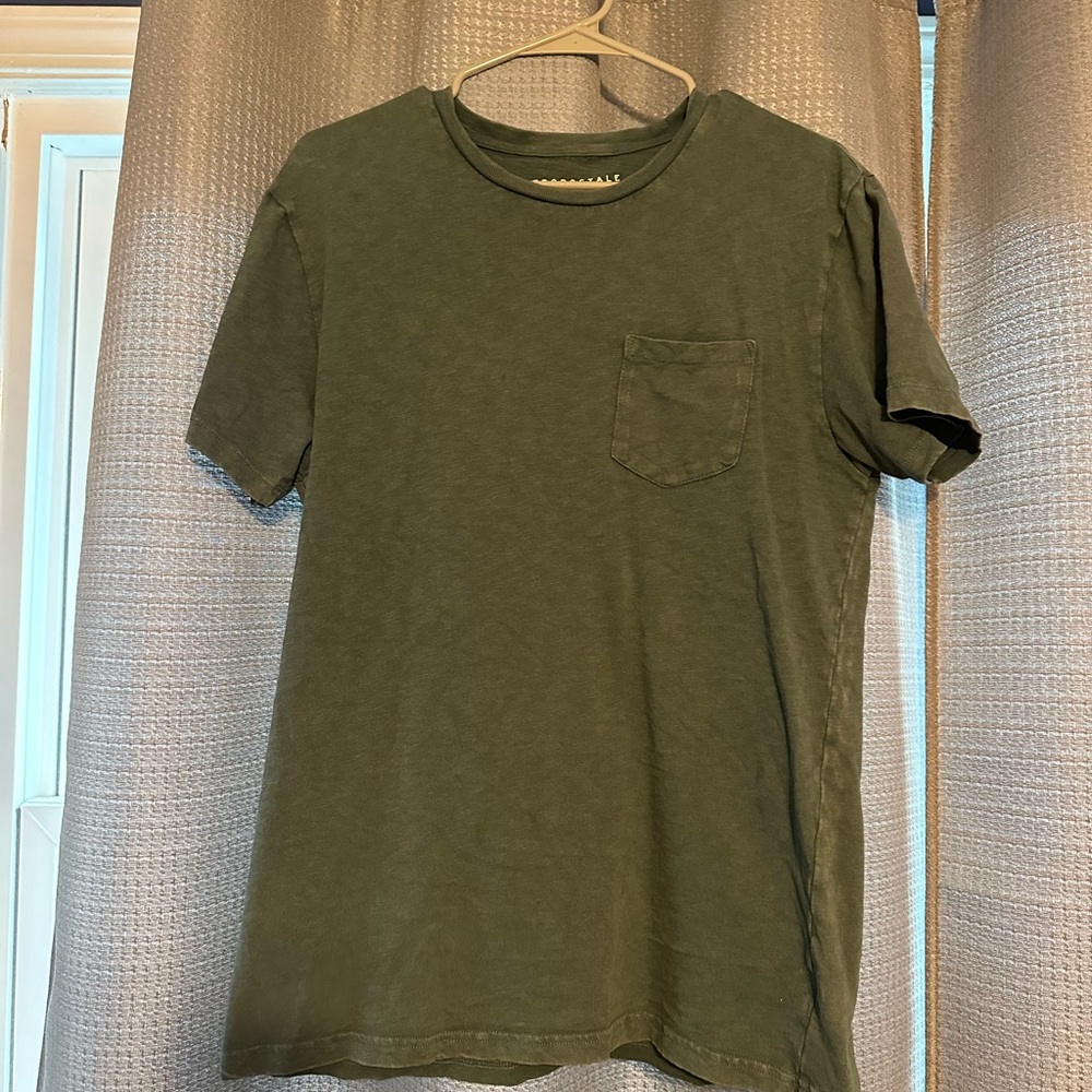 Green T shirt